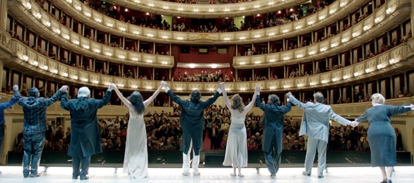 Roter Samt und Bühnenstaub - die Wiener Staatsoper