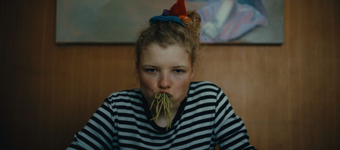 How to be Normal and the Oddness of the Other World How to be Normal and the Oddness of the Other World